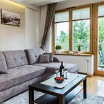 Prestige Apartament Z Widokiem Na Gory W Centrum Cytryn