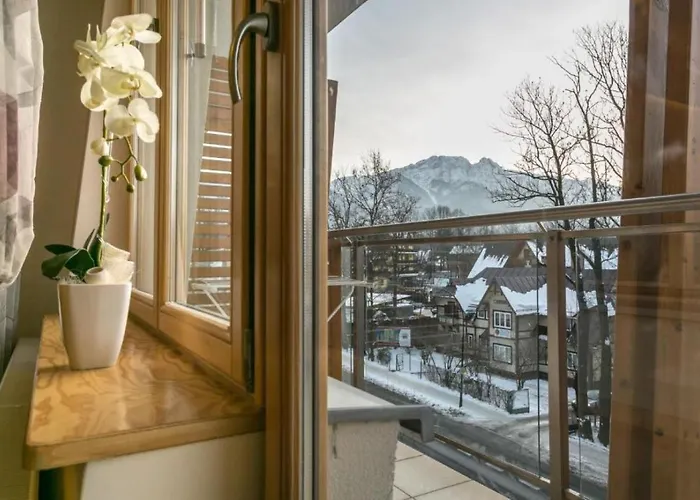 Prestige Apartament Z Widokiem Na Gory W Centrum Cytryn